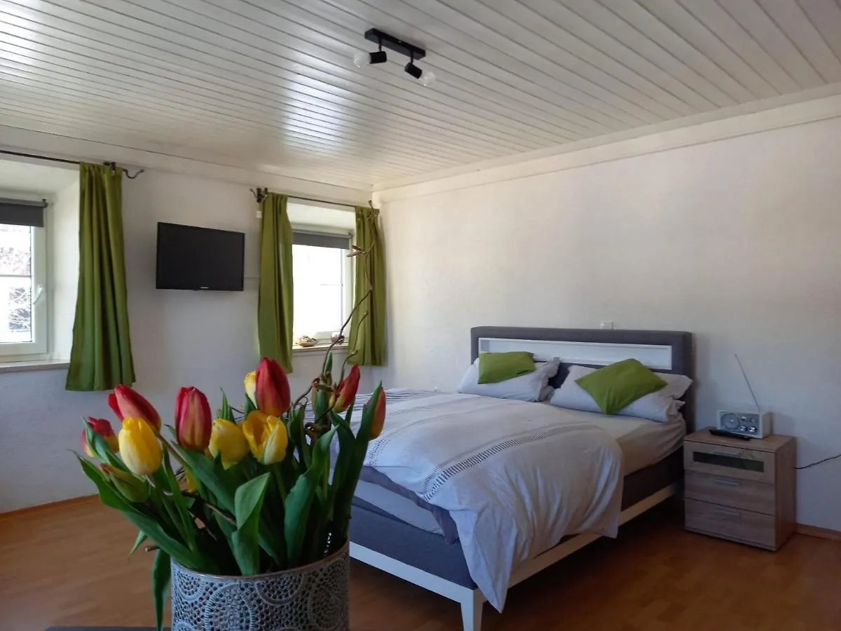 Am Valtlhof Apartment Grabenstatt